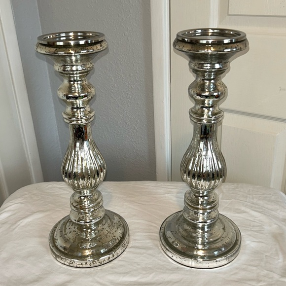 World Market LG Silver Mercury Pillar Candle Holders - Picture 1 of 8